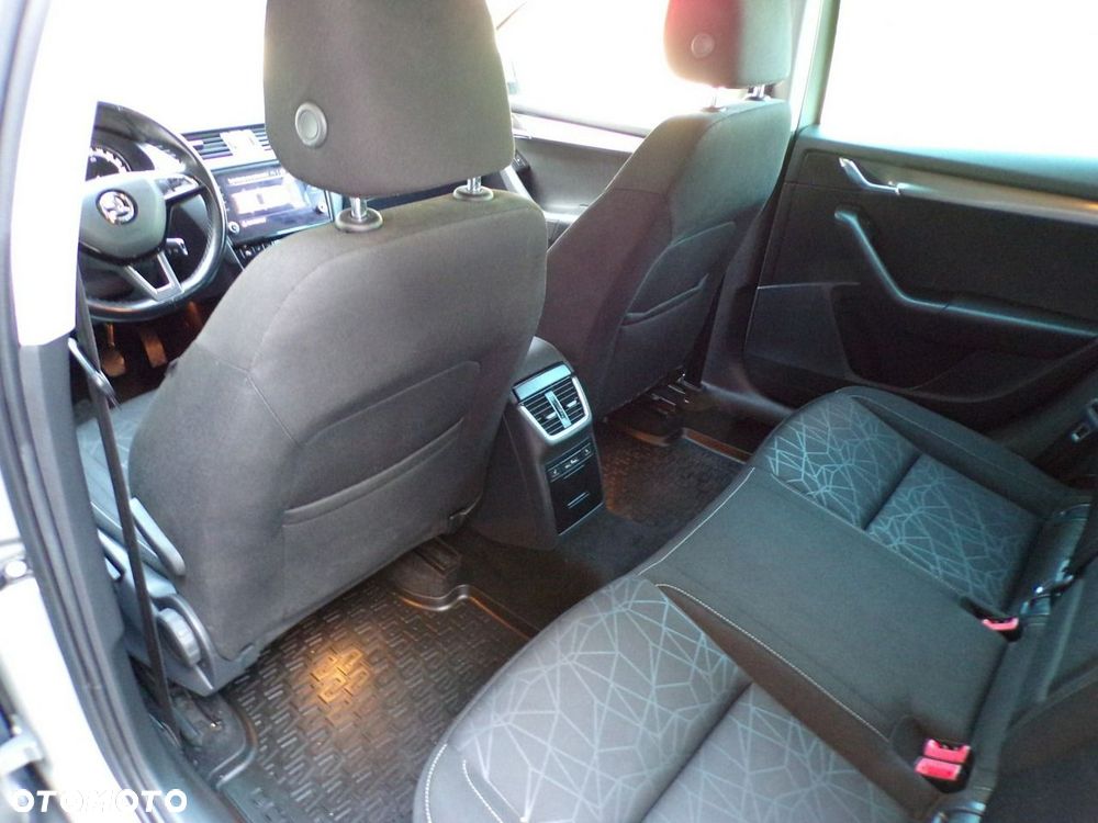 Skoda Octavia - 16