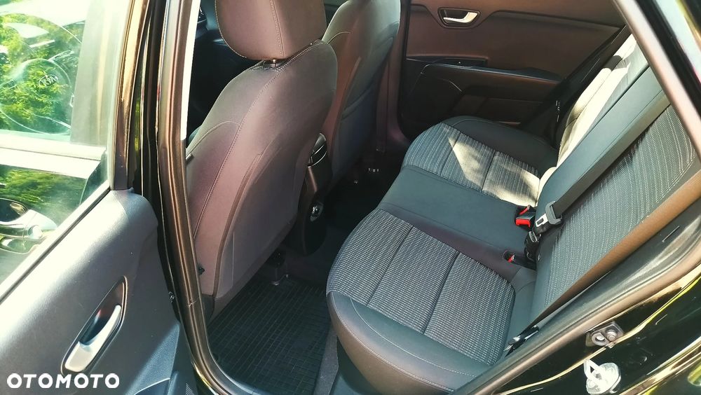Kia Stonic - 14