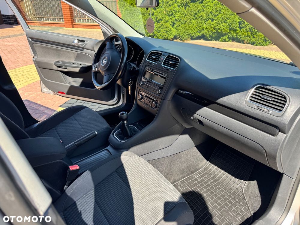 Volkswagen Golf 1.6 Comfortline - 13