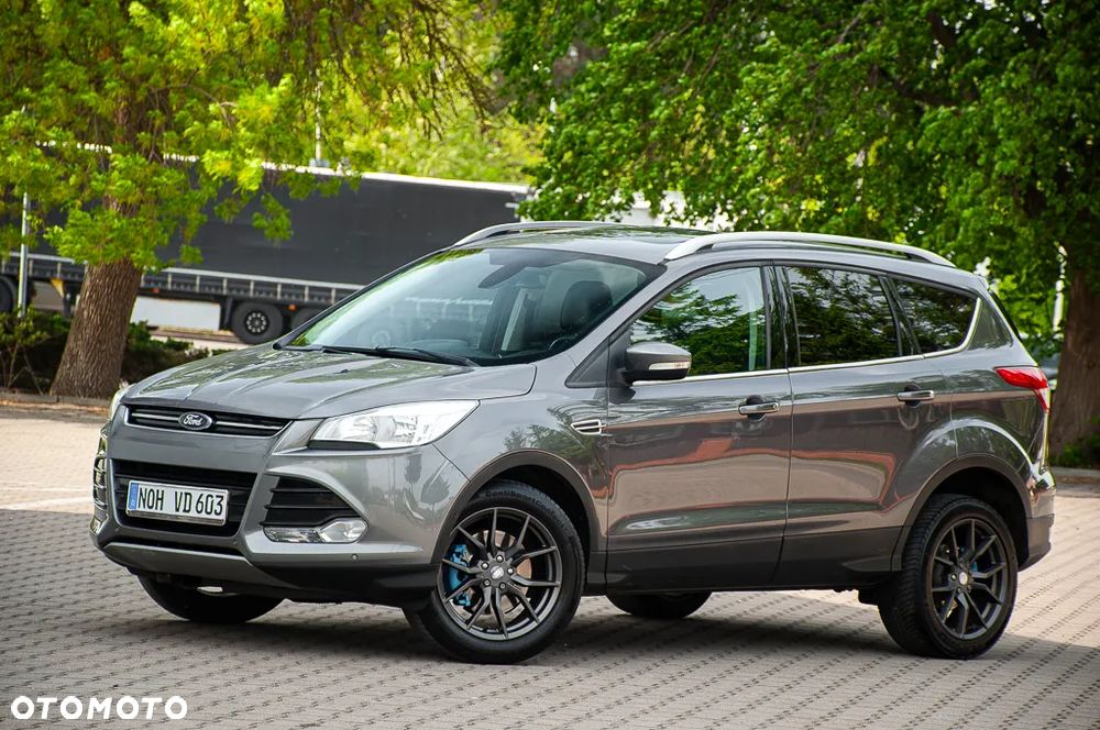 Ford Kuga 2.0 TDCi 2x4 Titanium - 5