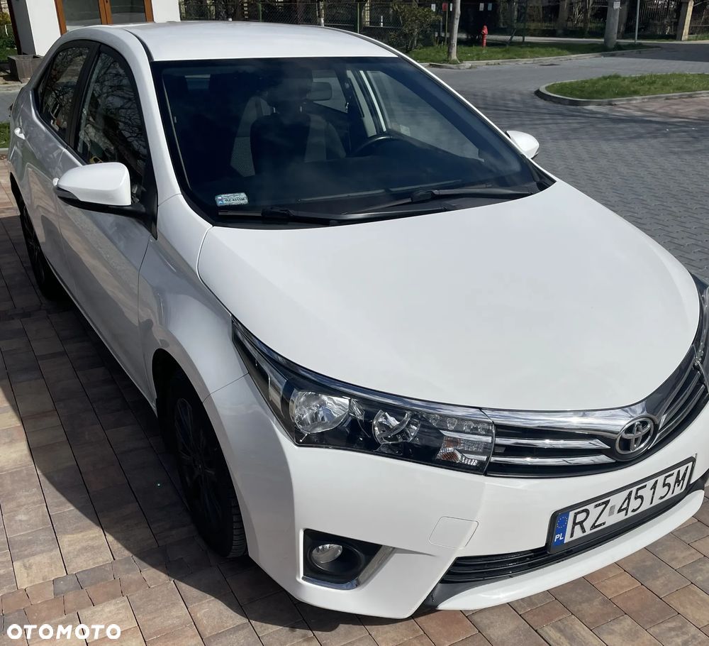 Toyota Corolla 1.6 Comfort - 13