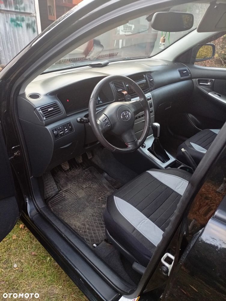 Toyota Corolla 2.0 D-4D Luna - 10