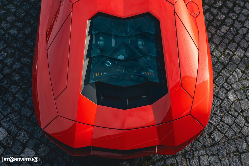 Lamborghini Aventador 6.5 V12 LP700-4 - 12