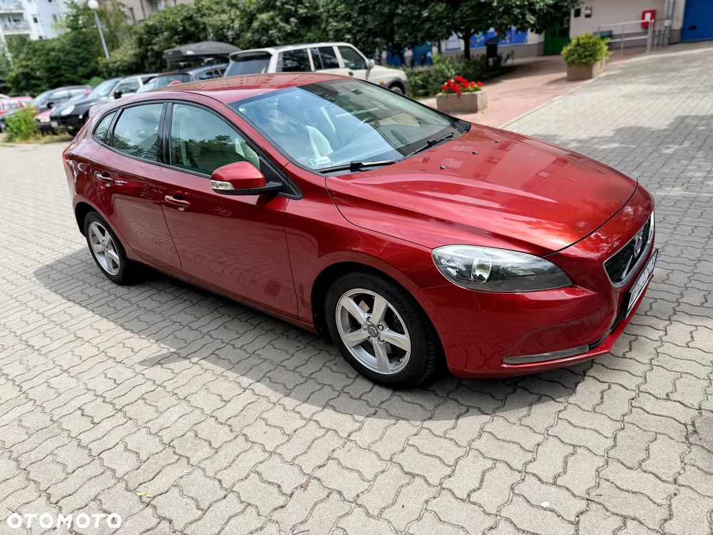 Volvo V40 T4 Kinetic - 1