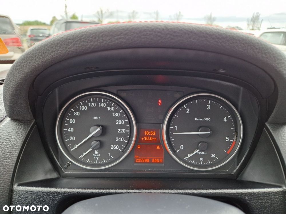 BMW X1 xDrive18d Sport Line - 11
