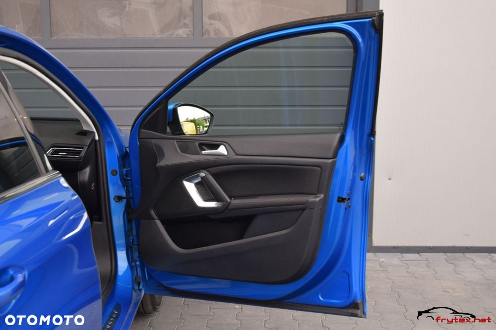 Peugeot 308 - 22
