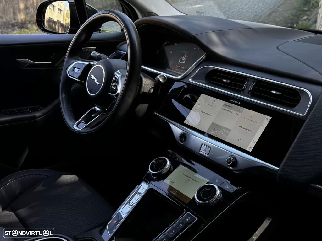 Jaguar I-Pace - 26