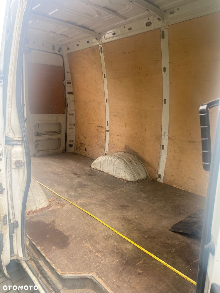 Iveco DAILY 35C13 KLIMA BLIŻNIAKI - 23