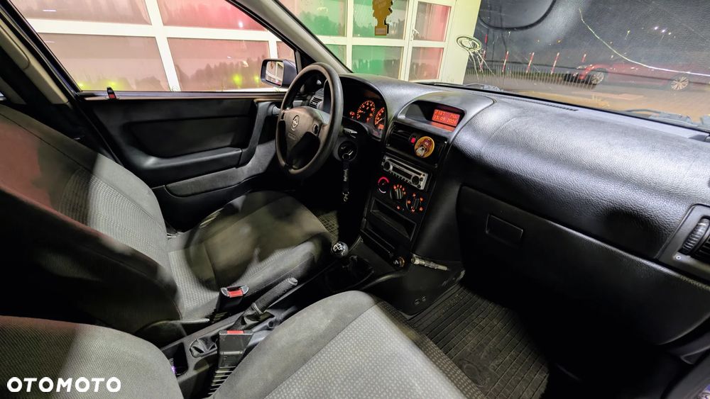 Opel Astra - 7