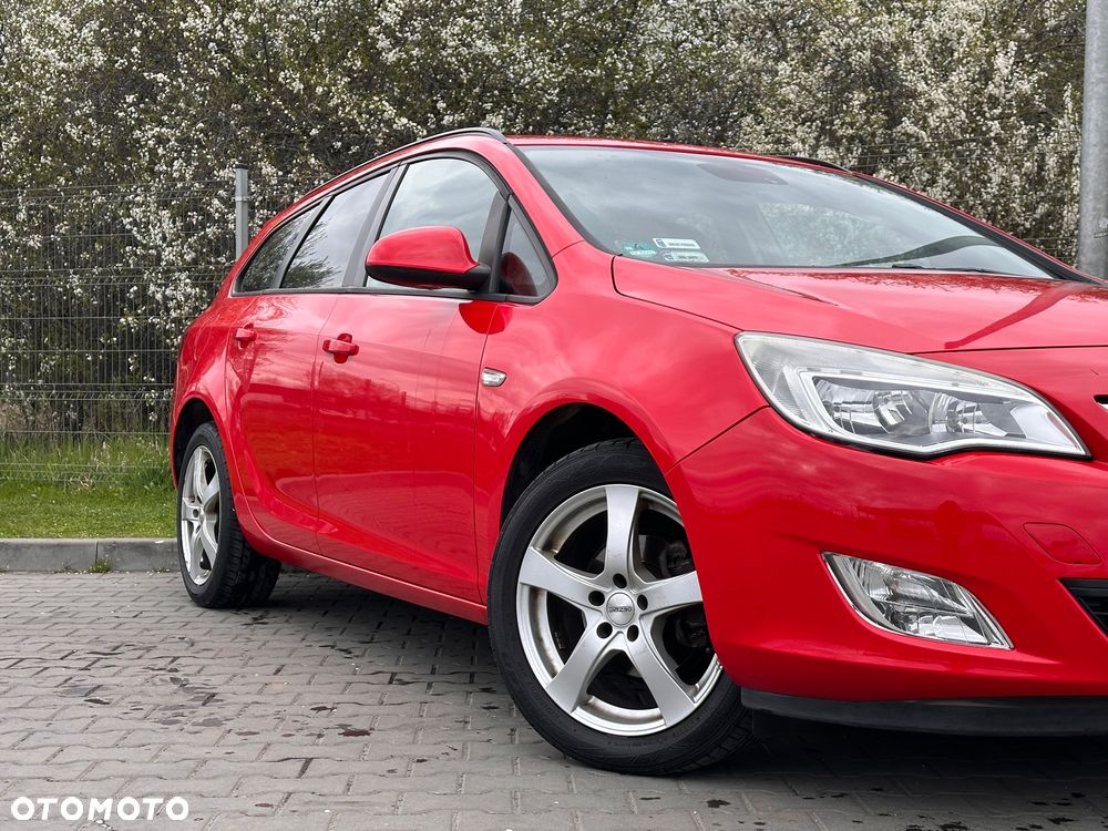 Opel Astra 1.4 T Sport - 11