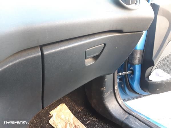 Porta Luvas Ford Fiesta Vi (Cb1, Ccn) - 3