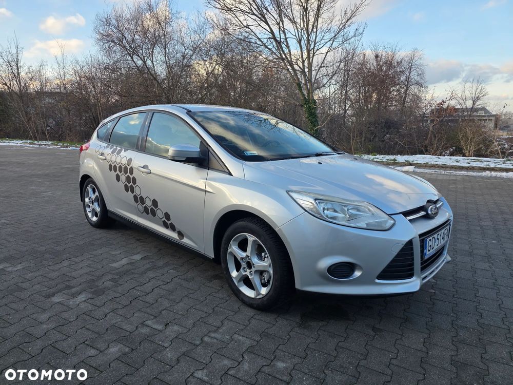 Ford Focus 1.6 TItanium - 10
