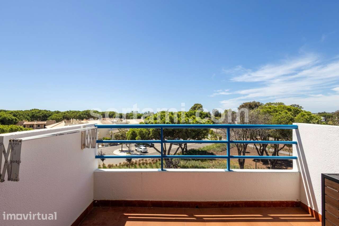 Apartamento T1 Venda em Quarteira,Loulé - Grande imagem: 3/17