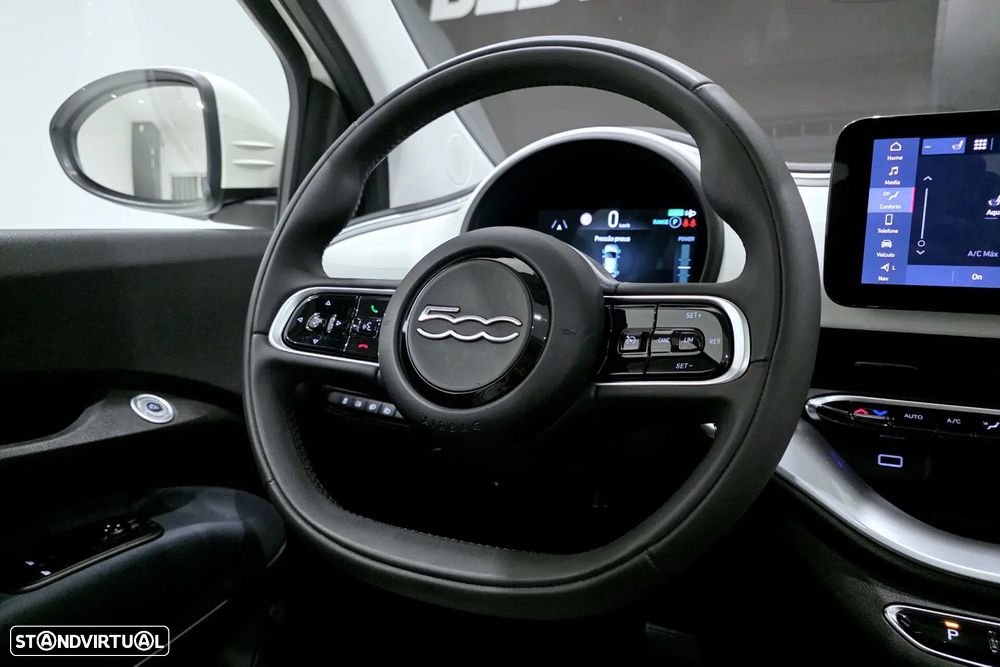 Fiat 500e 3 + 1 42 kWh Icon - 17