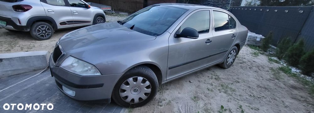 Skoda Octavia 1.6 Tour - 16