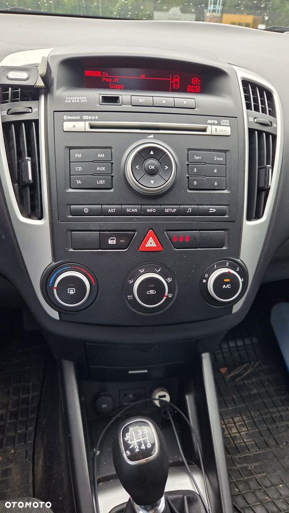 Kia Ceed 1.6 Crdi Comfort - 11