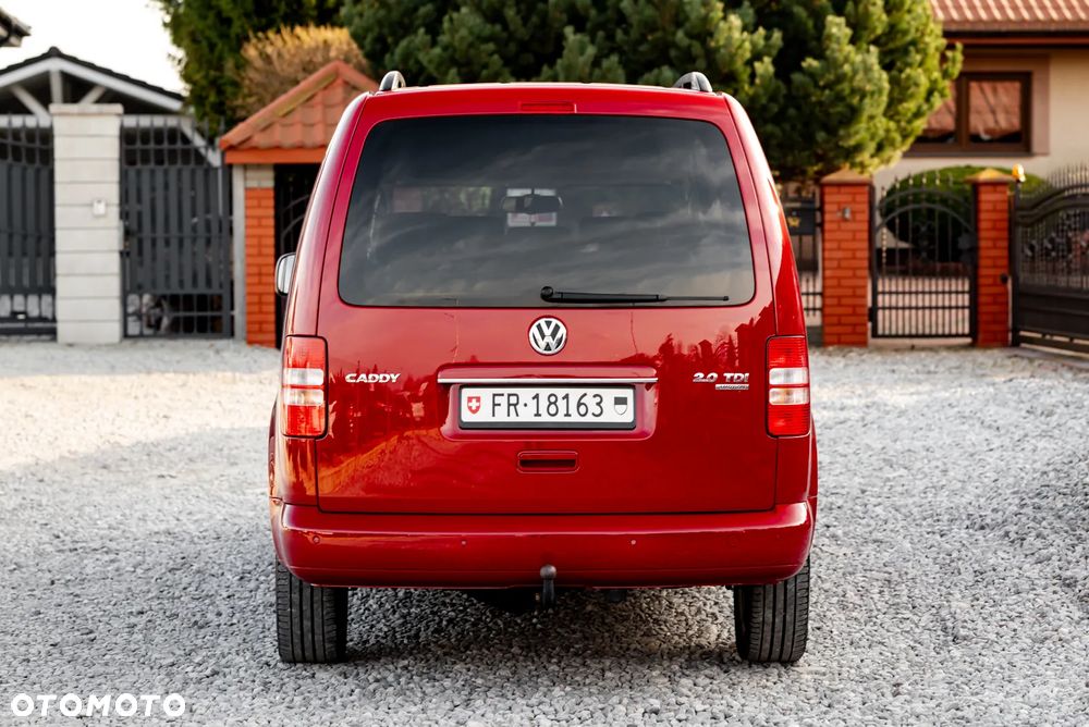 Volkswagen Caddy Maxi Comfortline 4Motion DSG - 12