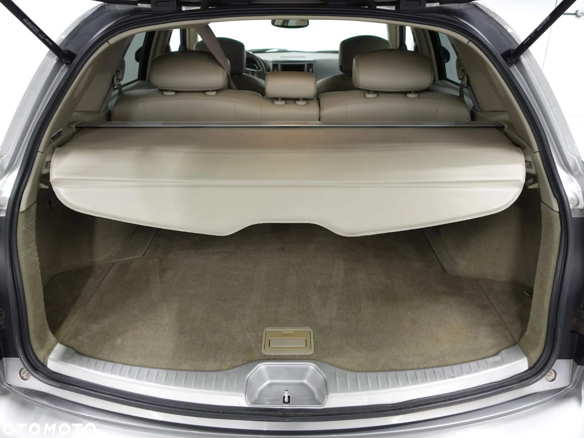 Infiniti FX FX35 - 25