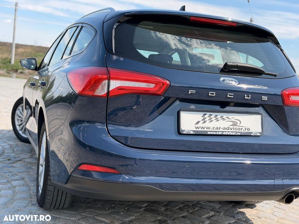 Ford Focus 2.0 EcoBlue Titanium - 10