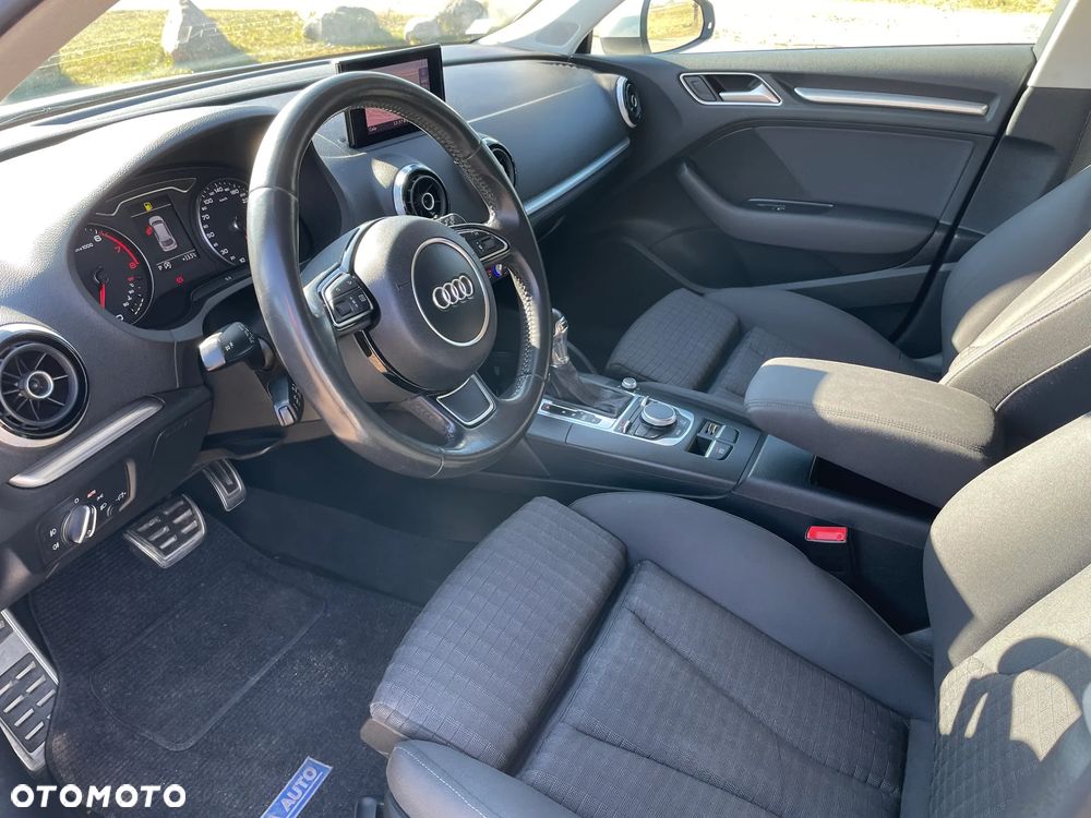 Audi A3 Sportback 1.8 TFSI Attraction S tronic - 14