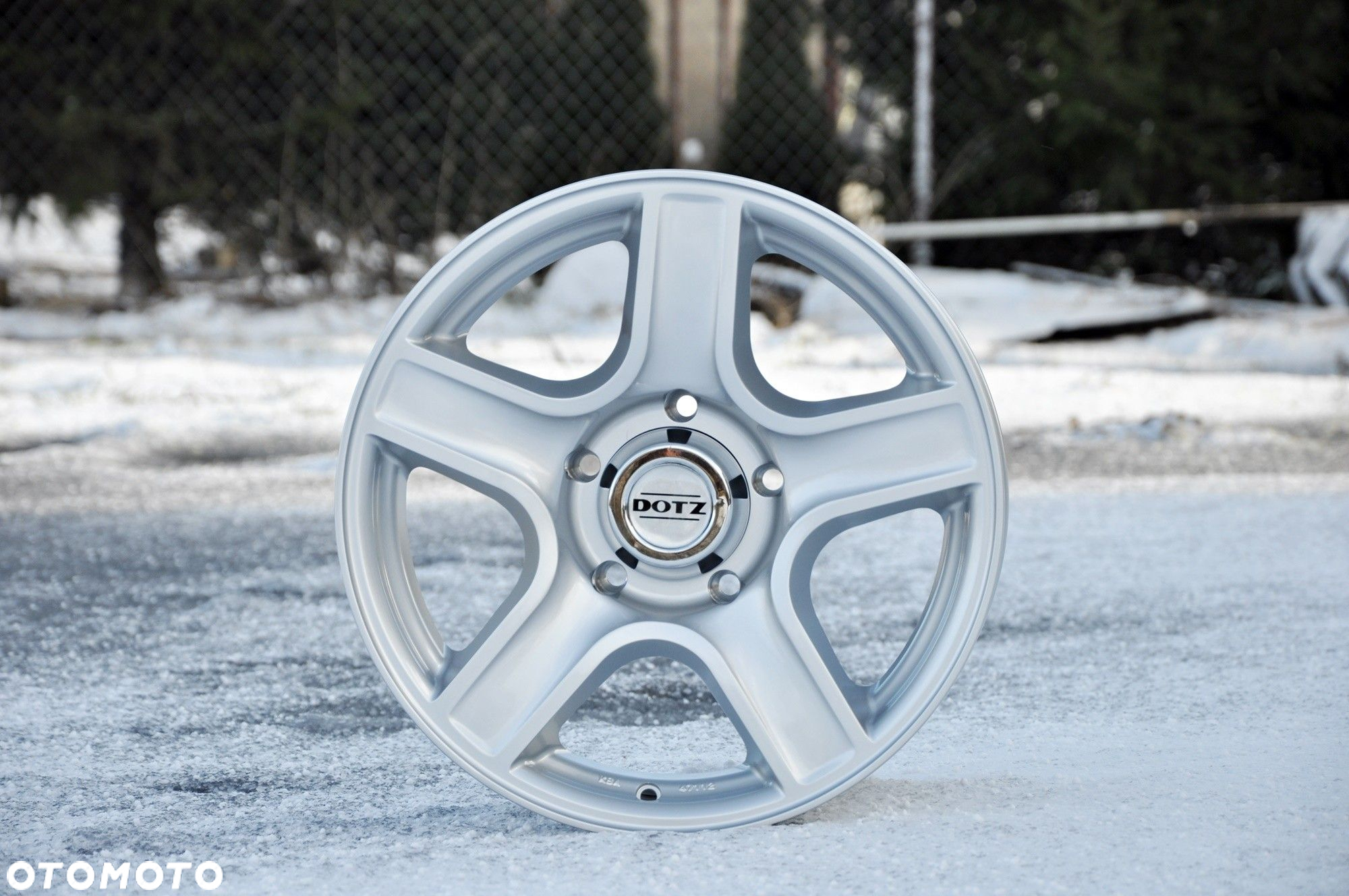 DOTZ HAMMADA S FELGI 18 5x139,7 DODGE RAM DURANGO - 2