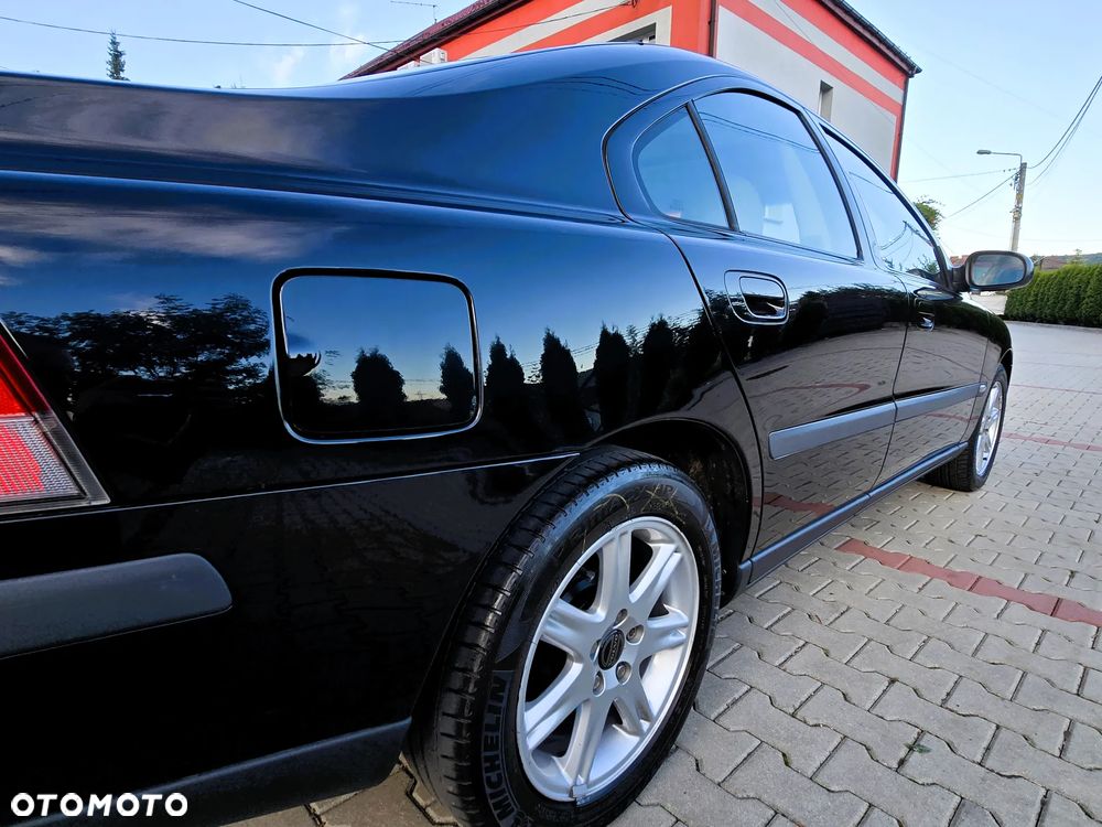 Volvo S60 2.4 Momentum - 17