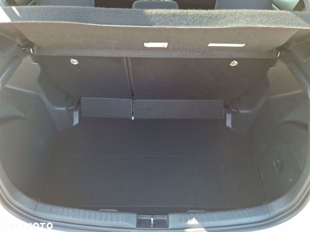 Toyota Yaris Hybrid 1.5 Comfort - 12