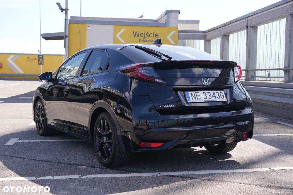 Honda Civic 1.8 Sport (Honda Connect+) - 5