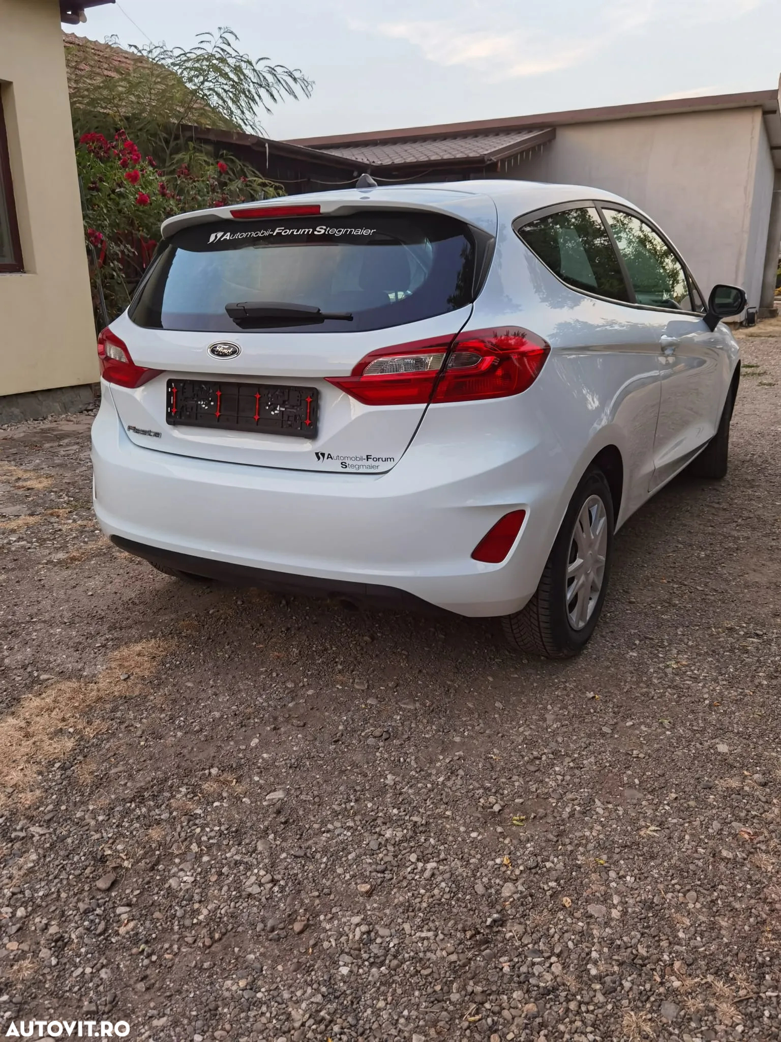 Ford Fiesta 1.1 S&S TREND - 17