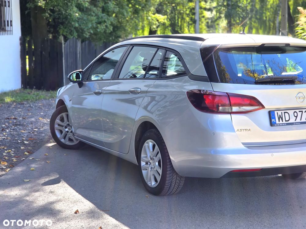 Opel Astra 1.6 CDTI Elite - 16
