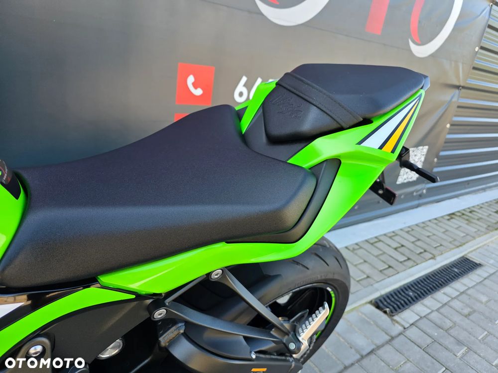 Kawasaki ZX - 8