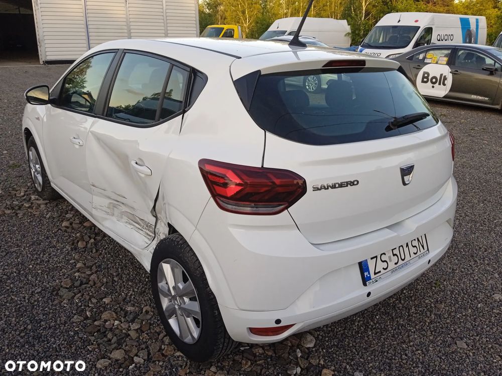 Dacia Sandero TCe 100 Essential - 6