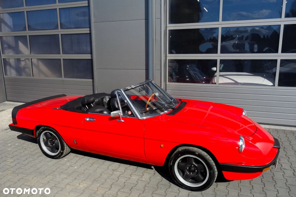 Alfa Romeo Spider - 5