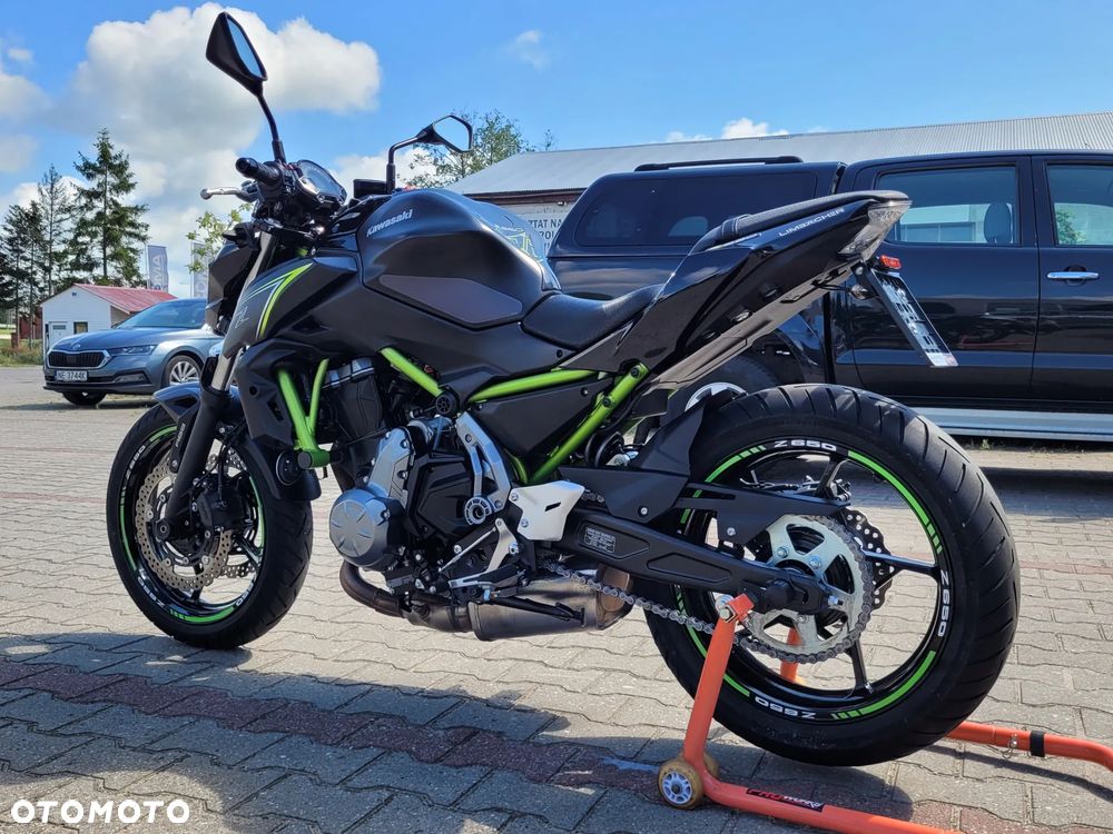 Kawasaki Z 650 - 21