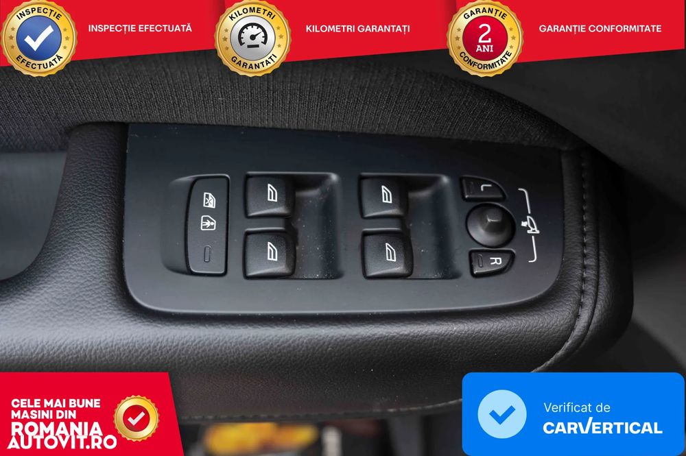 Volvo XC 60 B4 D AWD Geartronic Momentum Pro - 9