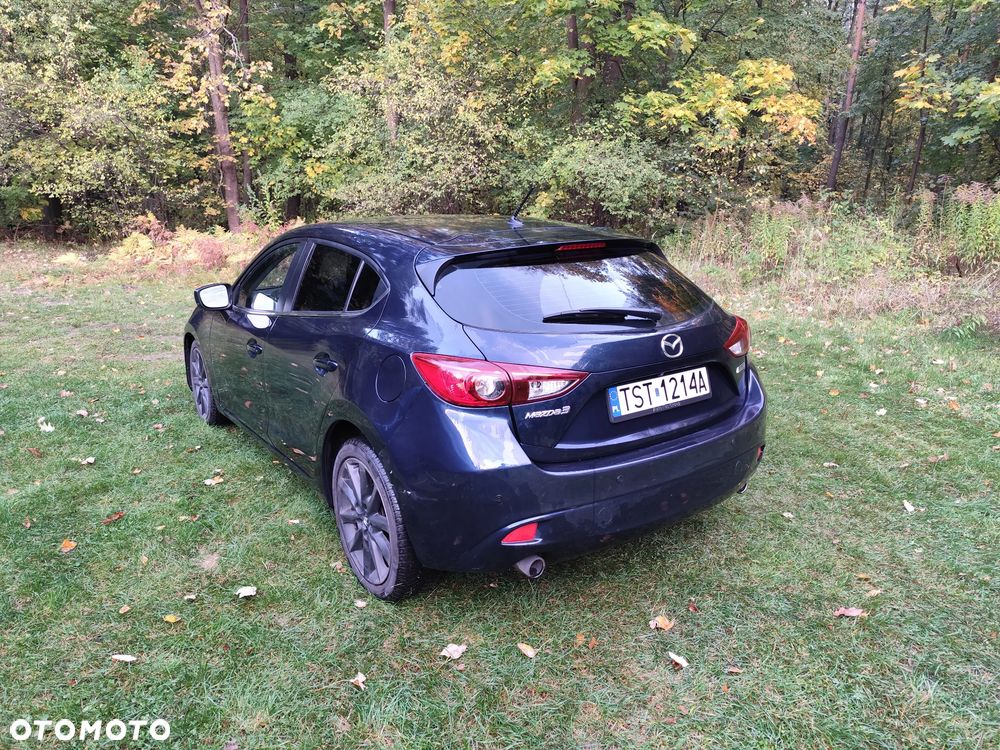 Mazda 3 - 4