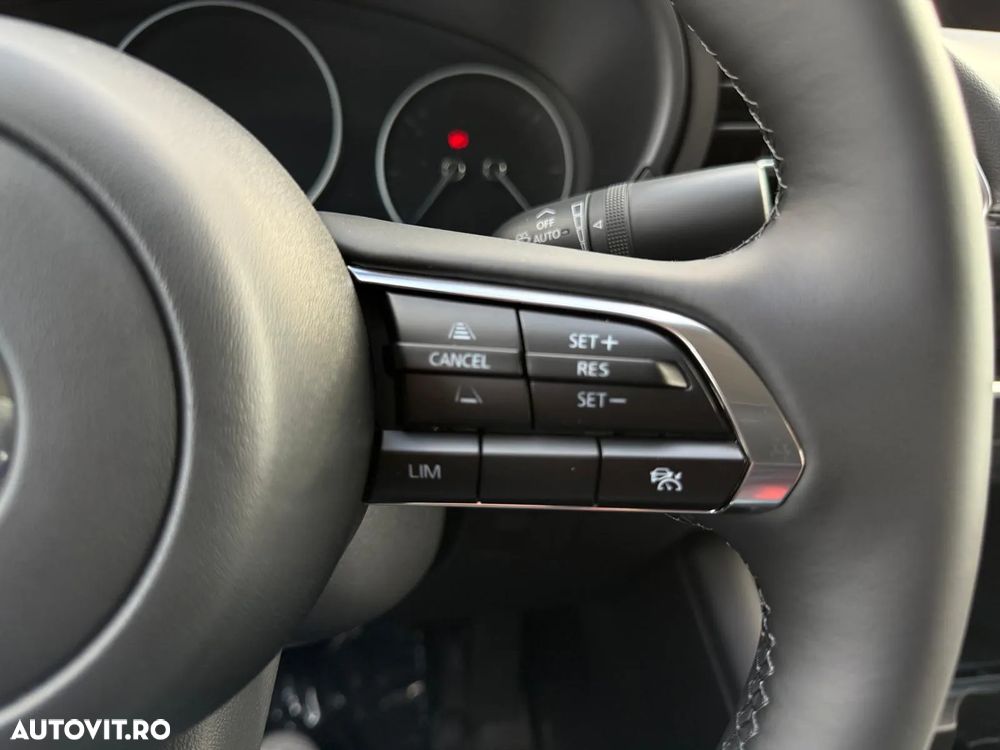 Mazda 3 e-Skyactiv X186 MHEV Center-Line - 17
