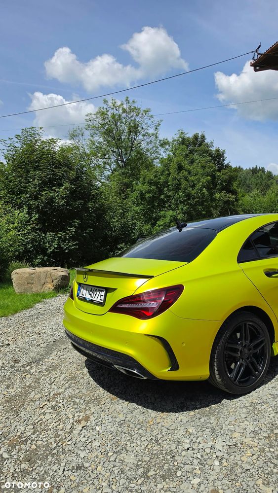 Mercedes-Benz CLA 220 4-Matic AMG Line - 7