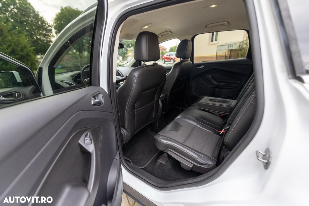 Ford Kuga 2.0 TDCi 4x4 Aut. Titanium - 13