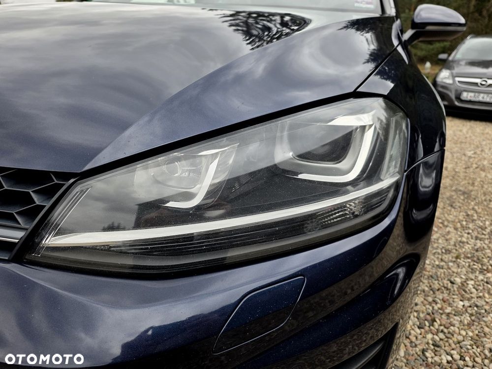 Volkswagen Golf - 30