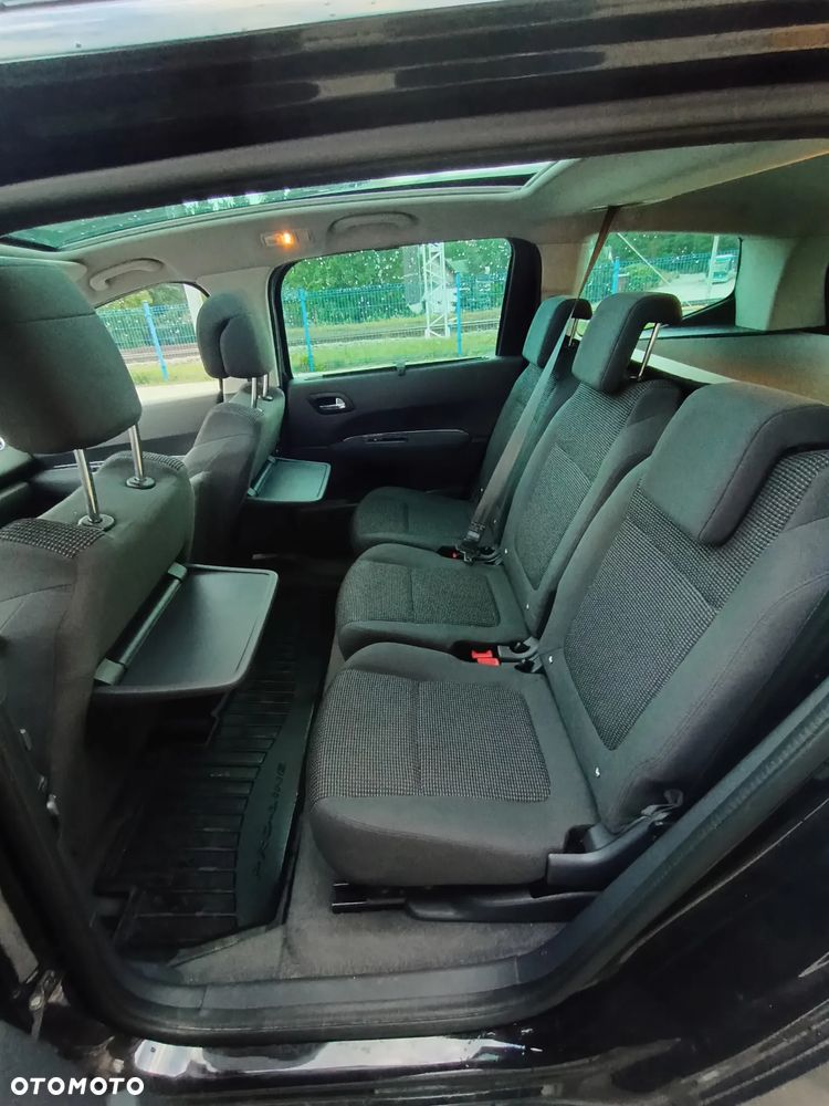 Peugeot 5008 2.0 BlueHDi Allure - 23