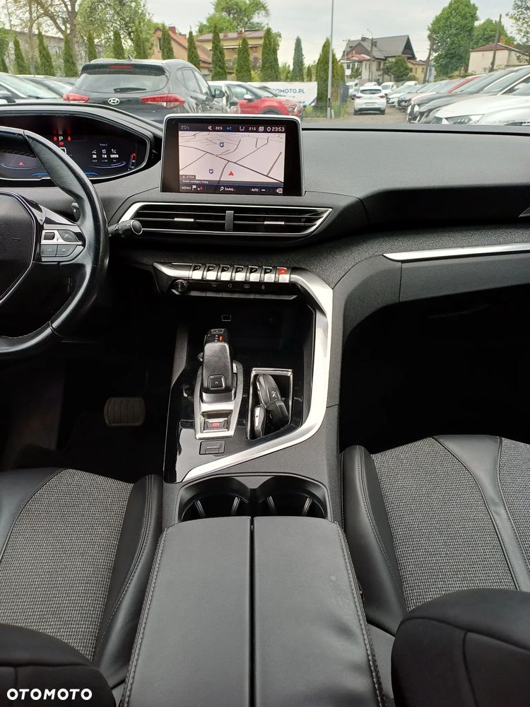Peugeot 3008 1.6 THP Allure S&S EAT6 - 21