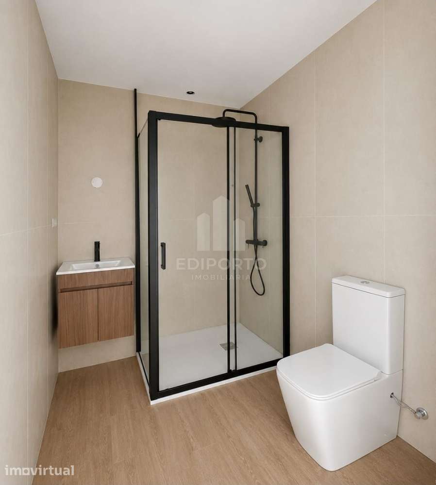 Apartamento T2+1 Totalmente Renovado com 2 Terraços e Box – Pedroso, V - Grande imagem: 4/19