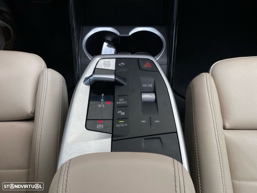 BMW X1 xDrive25e xLine - 13