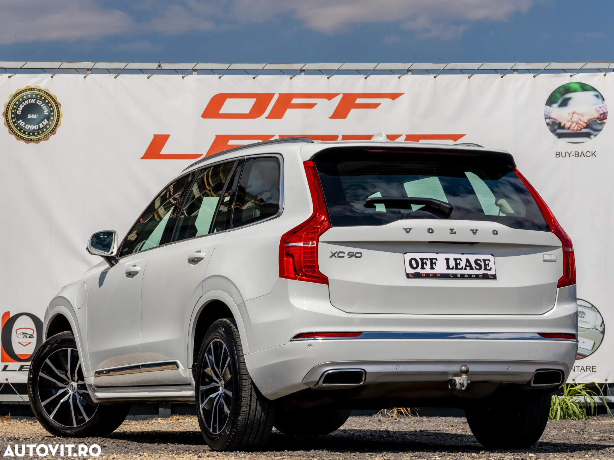 Volvo XC 90 T8 AWD Twin Engine Geartronic Momentum - 3