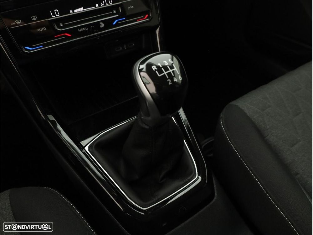 VW T-Cross 1.0 TSI Urban - 19