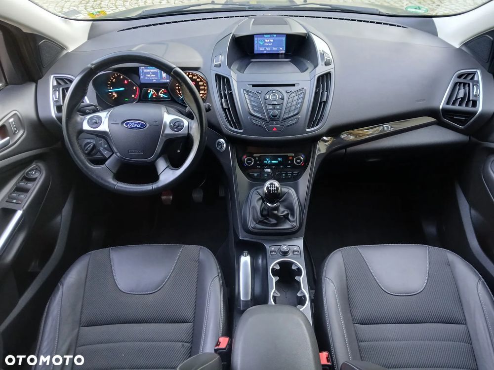 Ford Kuga 2.0 TDCi 4x4 Titanium - 2
