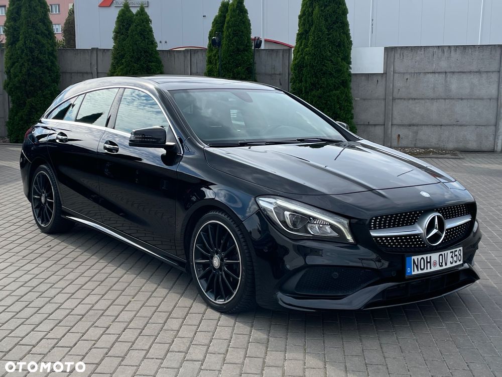Mercedes-Benz CLA 180 7G-DCT - 17