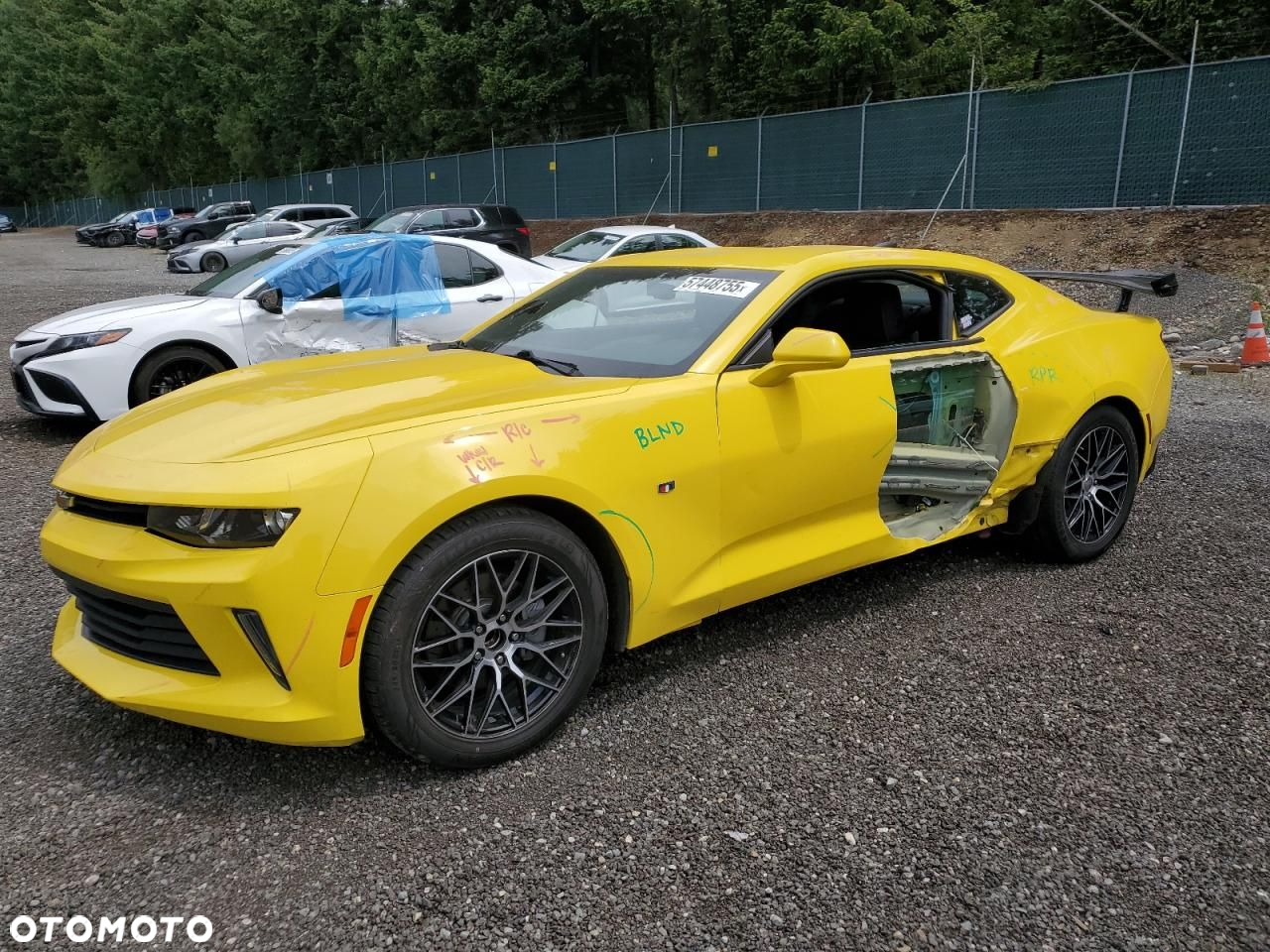 Chevrolet Camaro - 3