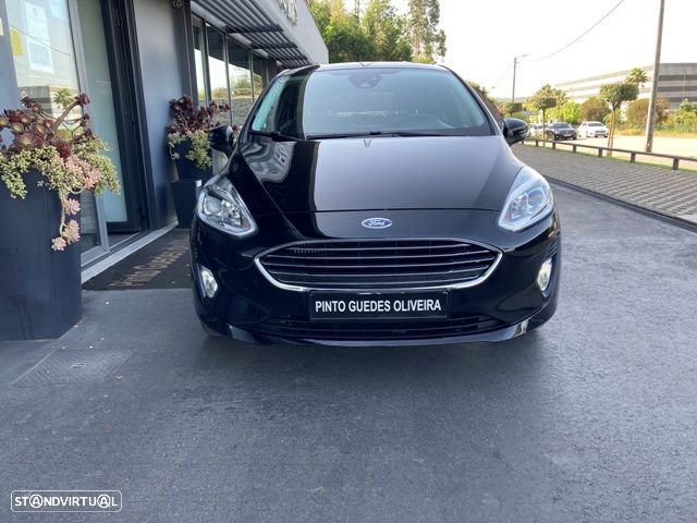 Ford Fiesta 1.0 EcoBoost S&S TITANIUM - 2